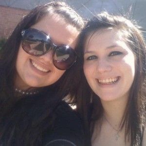 Meet your Posher, Caitlin